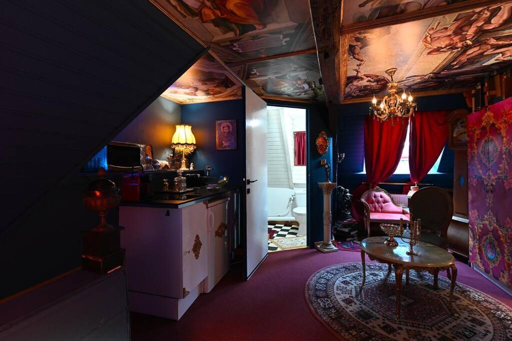 Charme Baroque/Sejour Romantique モンス エクステリア 写真