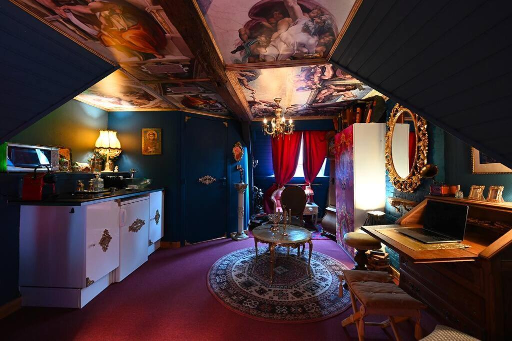 Charme Baroque/Sejour Romantique モンス エクステリア 写真